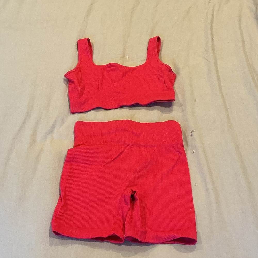 Hot Pink Workout Set